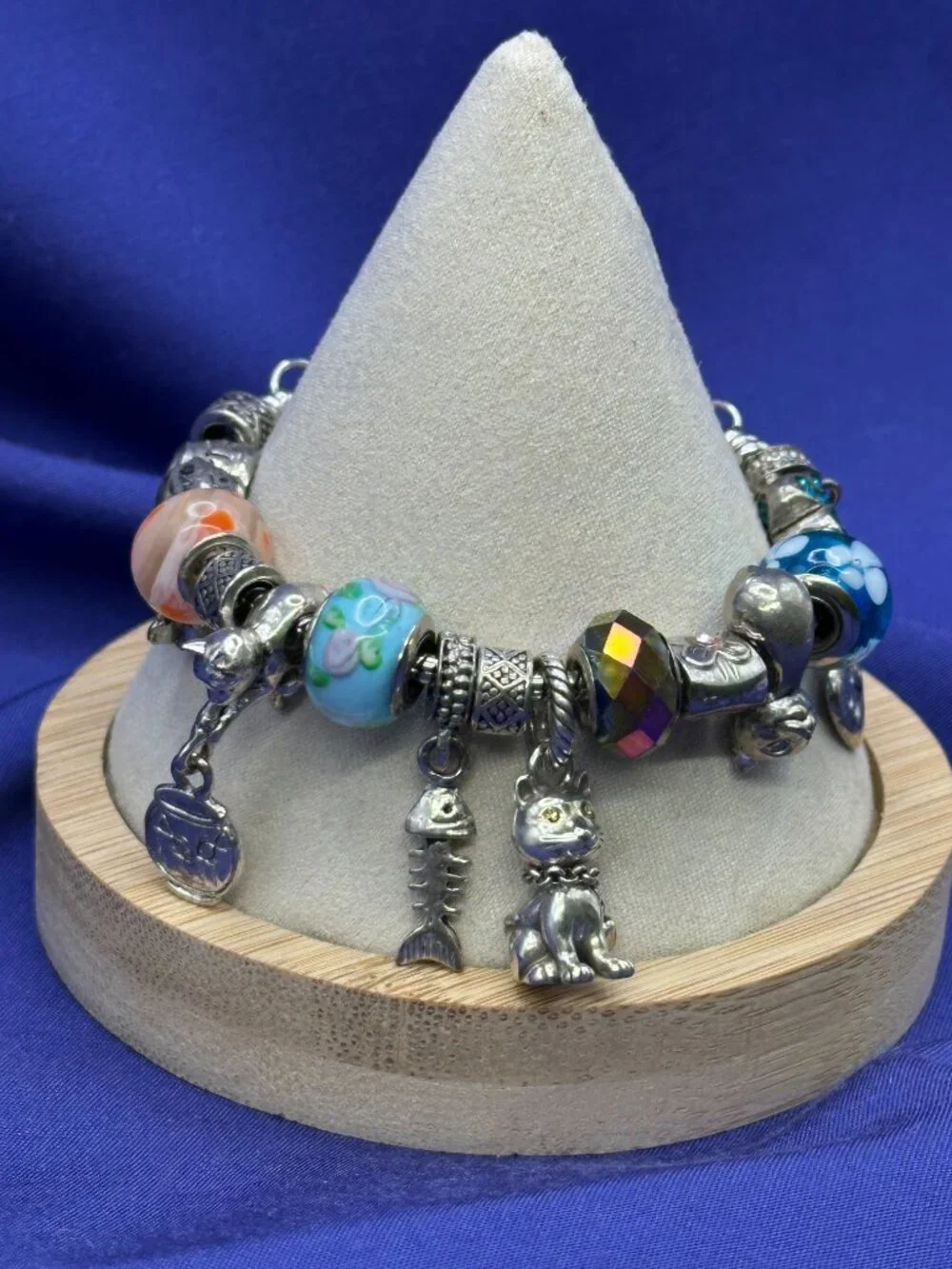 Pandora-Style “Cat Theme” Bracelet 17 Charms, inc. Brighton Cat Charm